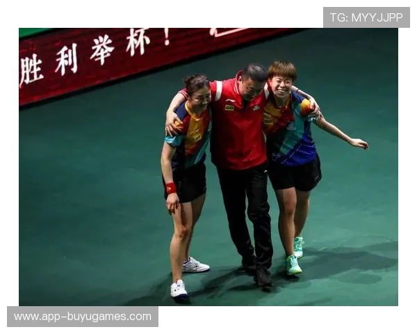 跨国双打组合默契配合展现团队智慧携手攻克赛场成就制胜关键